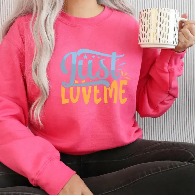 900K T-Shirt Designs for Your Clothing Business: The Ultimate T-Shirt Design Mega Bundle with Resell Rights